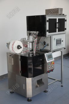 ���b���~���b�C